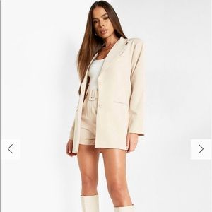 NWT Sand relax fit blazer